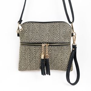 🦋LAST 1🦋 NWT Jen & Co. Tara Arrowhead Crossbody, Black/Tan